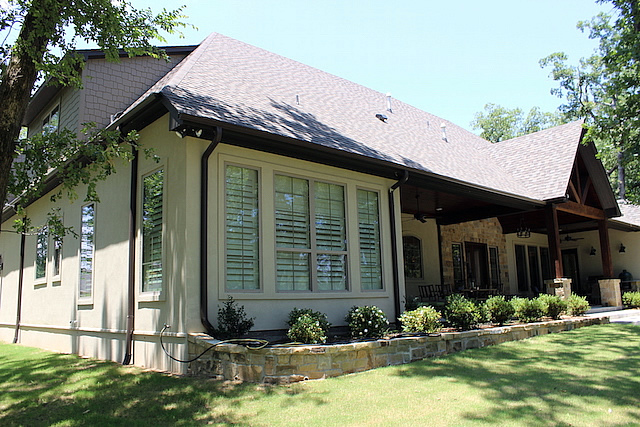 Custom designed and built home at Eagle's Bluff on Lake Palestine in East Texas ... from Trent Williams Construction, Tyler, Texas