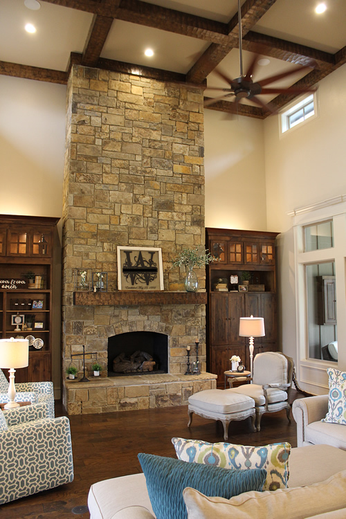 Texas Home Design and Home Decorating Idea Center Living