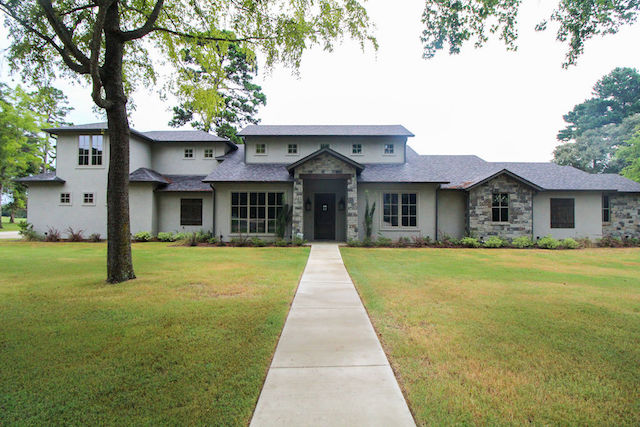 Custom designed home by Trent Williams Construction Management