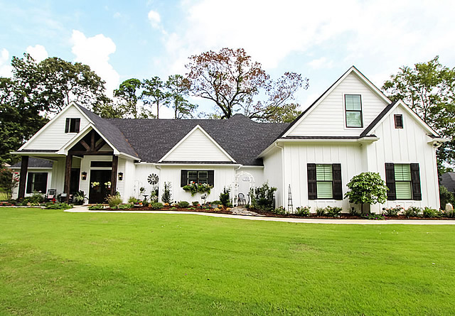 Custom designed home by Trent Williams Construction Management